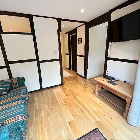 Swan House Tea Room And Bed & Breakfast Lydney Ngoại thất bức ảnh